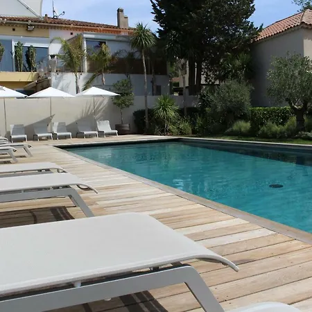 Apartment Centre St Tropez *