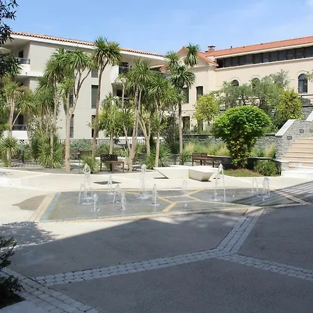Apartment Centre St Tropez *